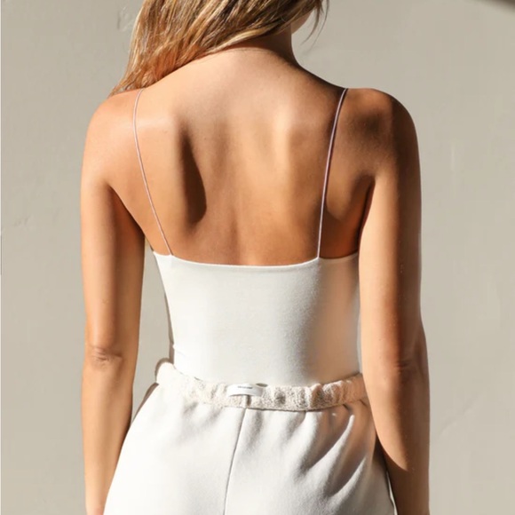 Joah Brown Cinched Cami in chalk S/M white thin strap tank top lined formfitting - Picture 3 of 5